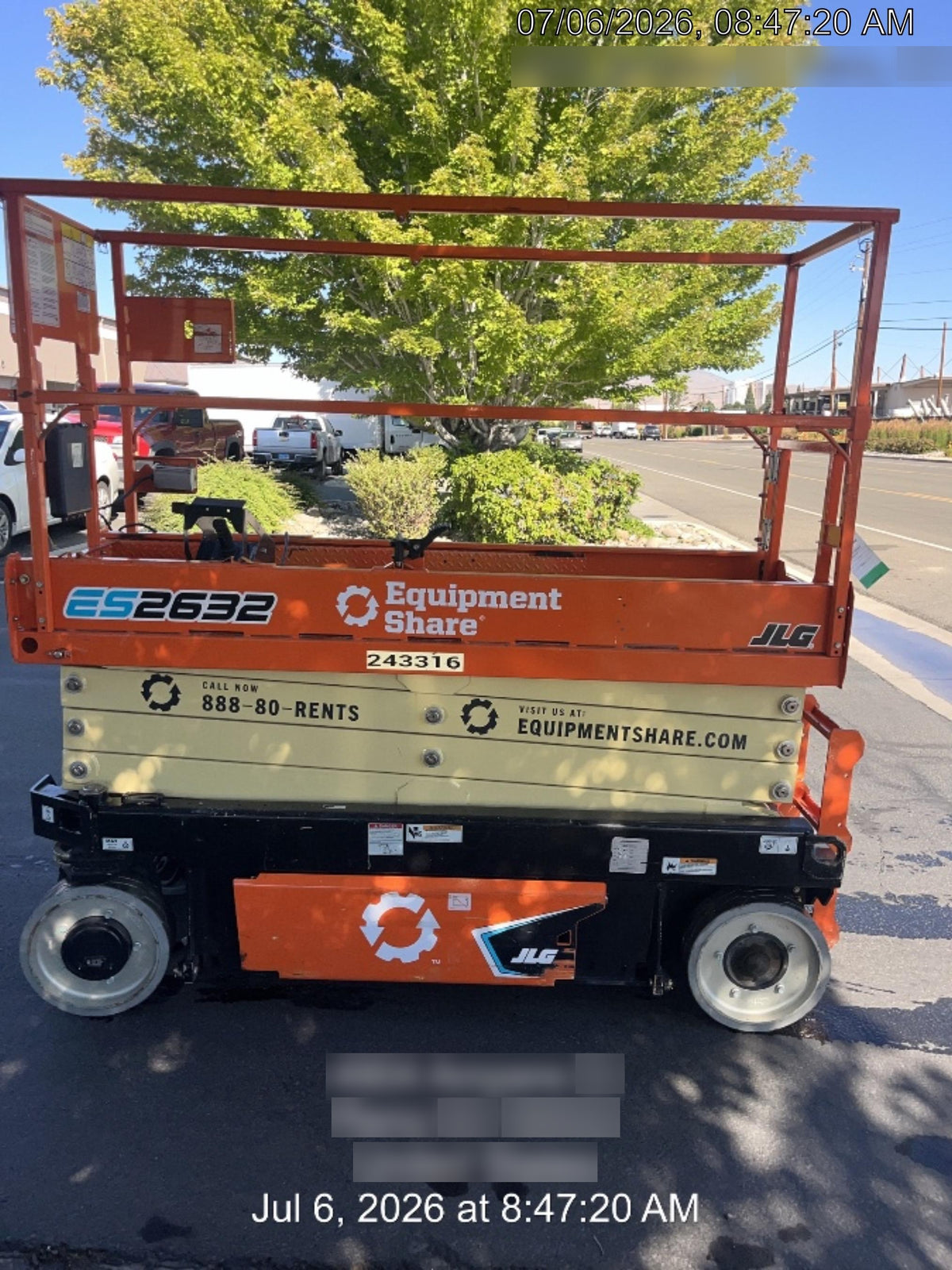2022 JLG ES2632