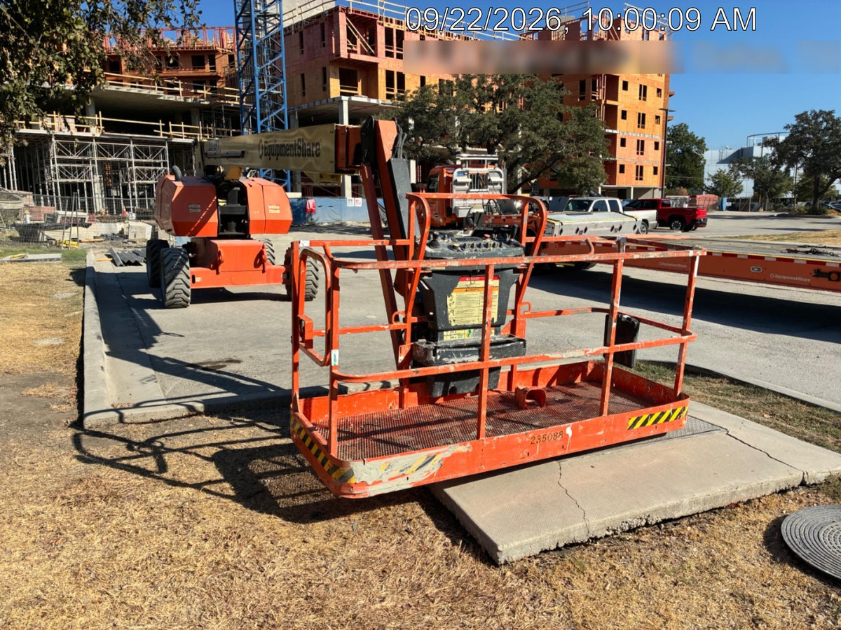 2022 JLG 860SJ