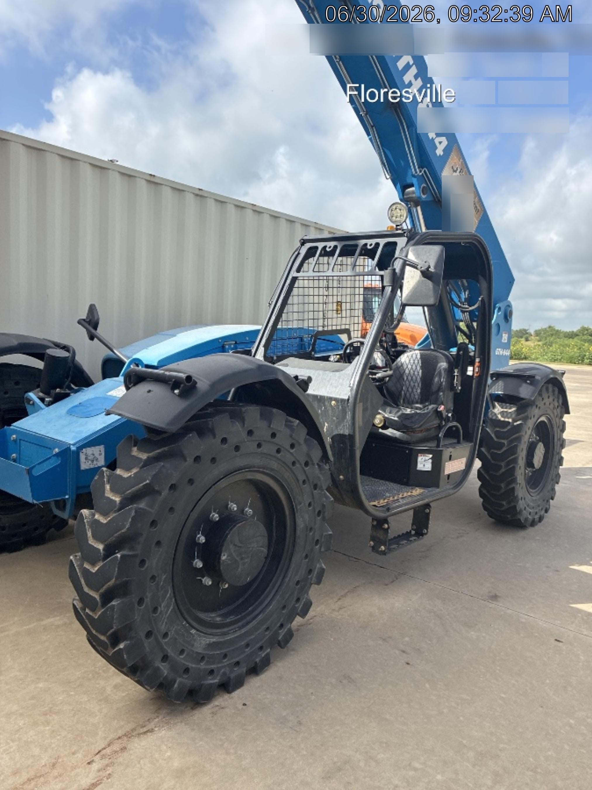 2018 Genie GTH-844 Genie GTH-844 w/ROPS, Work Lights, Solid Tires, RH Cab Mesh, Beacon, 60" Carriage and Forks
