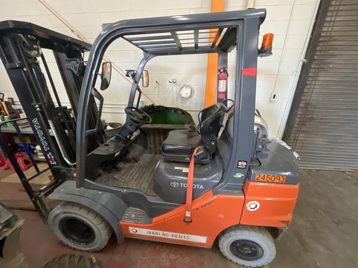 2022 TOYOTA 50-8FGU25