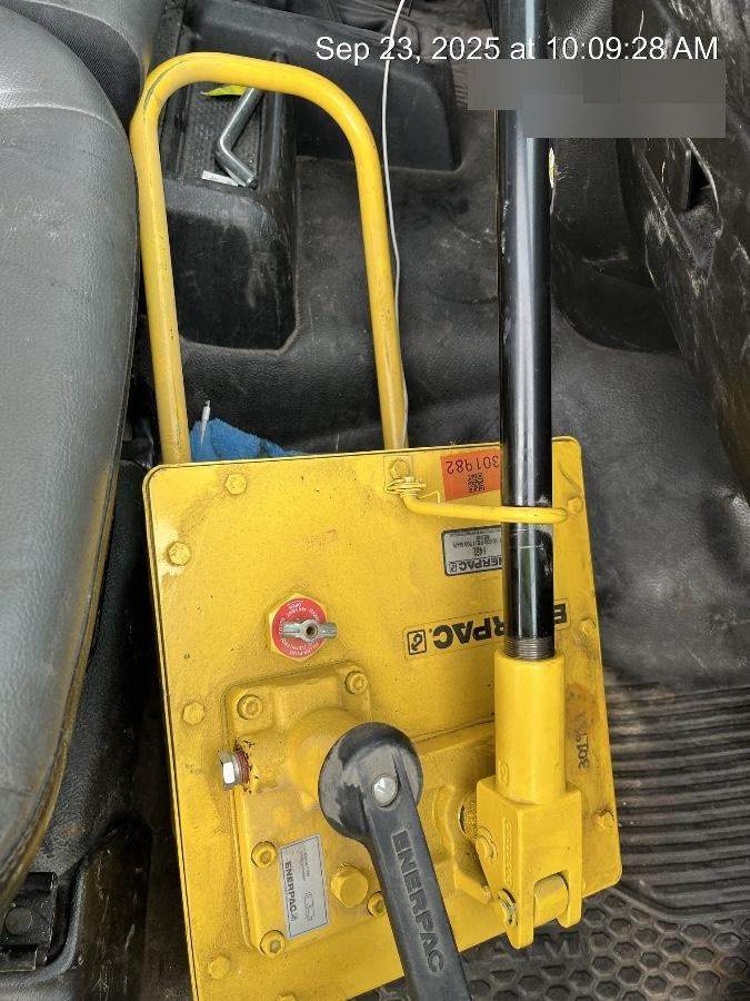 2023 ENERPAC P462