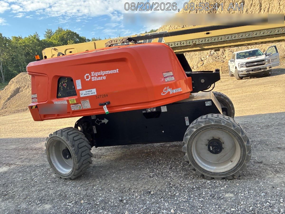 2023 JLG 660SJ