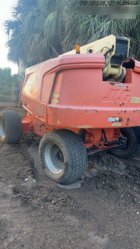 2019 JLG 660SJ