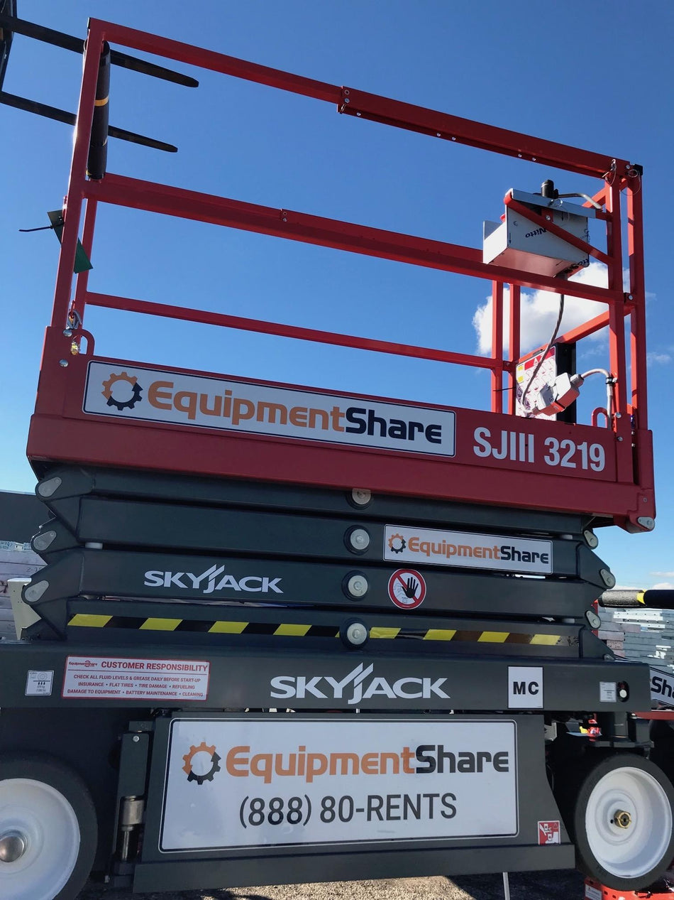 2018 SKYJACK SJIII-3219