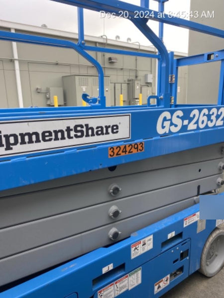 2023 GENIE GS-2632