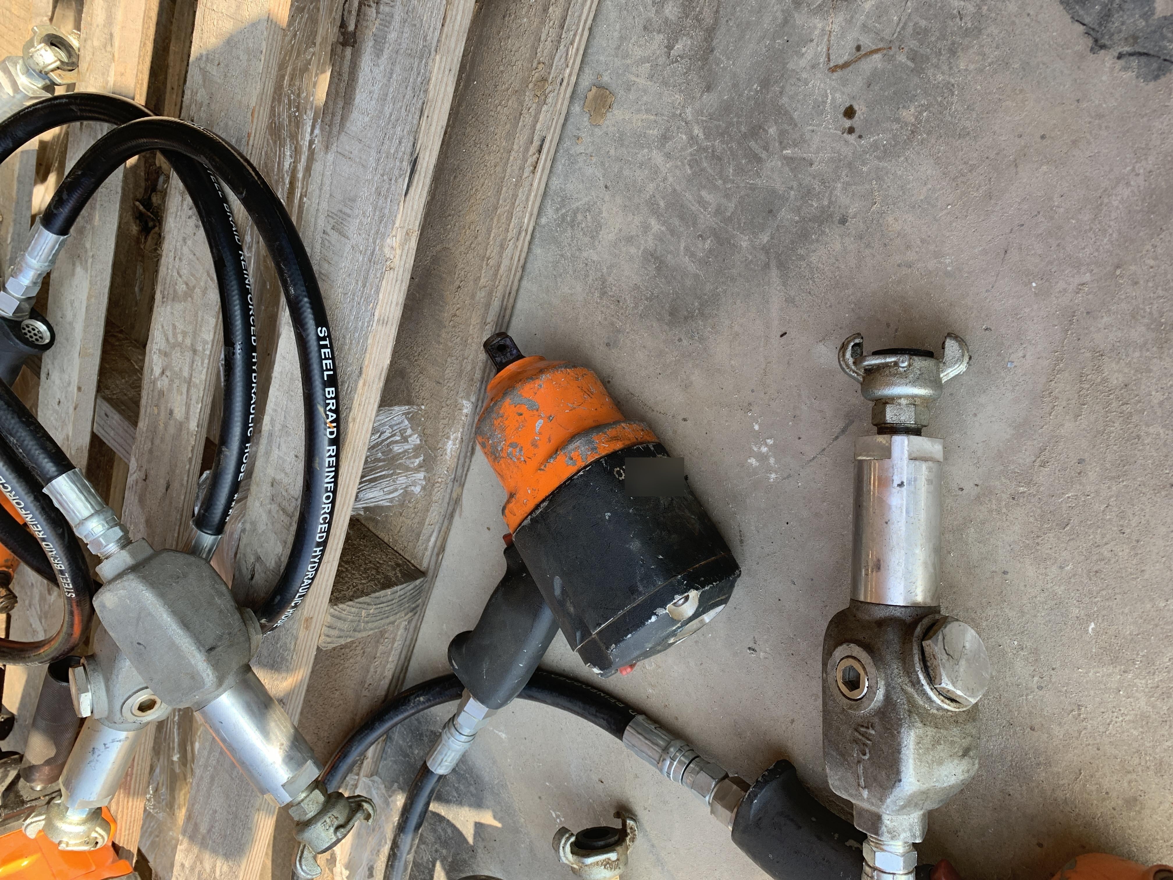 2020 MICHIGAN PNEUMATIC 750SS