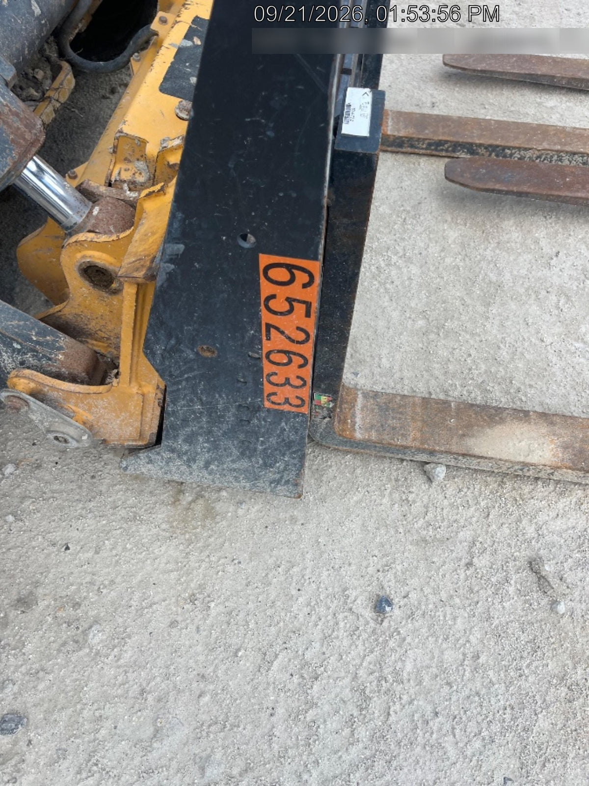 2026 ARROW MATERIAL HANDLING 72" Pallet Forks - Arrow