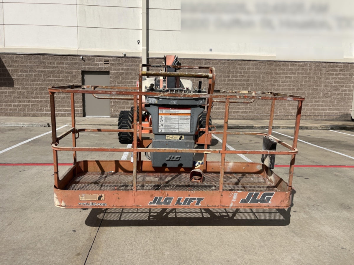 2019 JLG 600AJ
