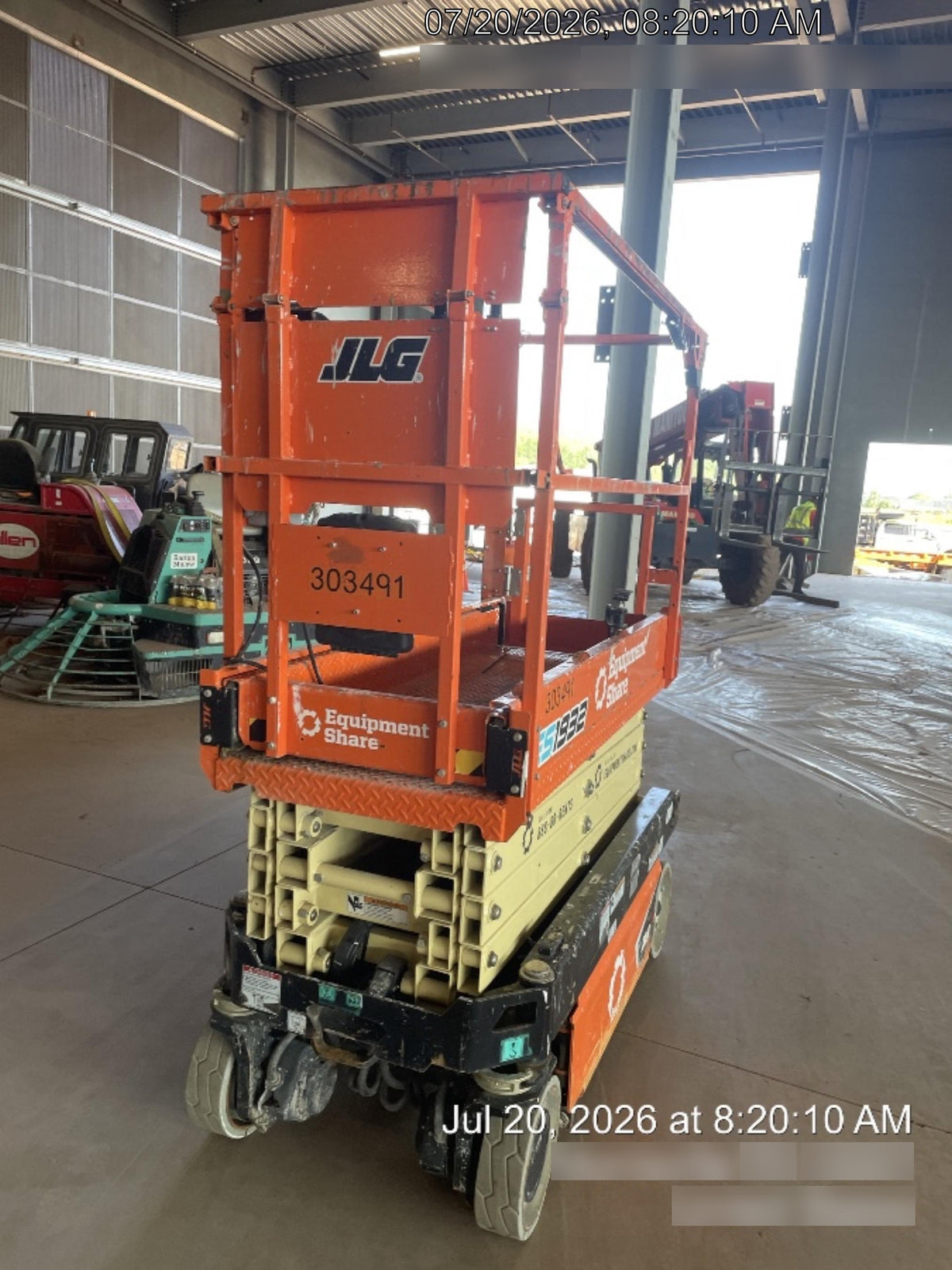 2023 JLG ES1932