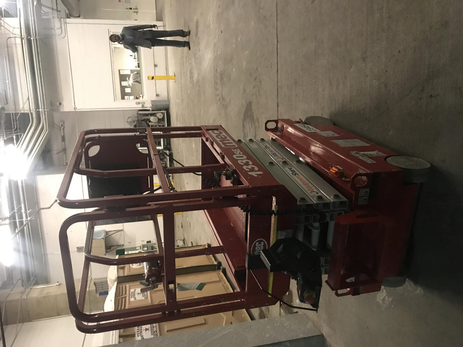 2019 MEC 1330SE MEC 1330SE w/ES Track Hardware, Full Extended 2 Year Warranty