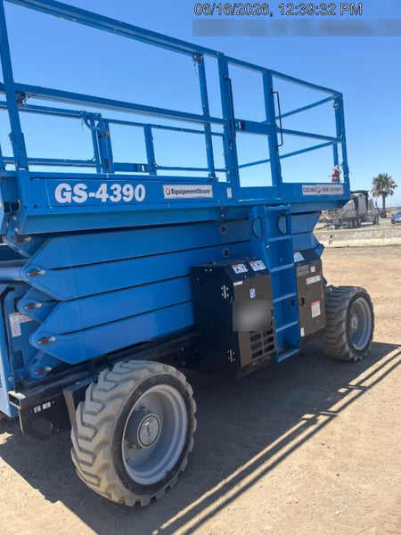 2020 GENIE GS-4390 RT