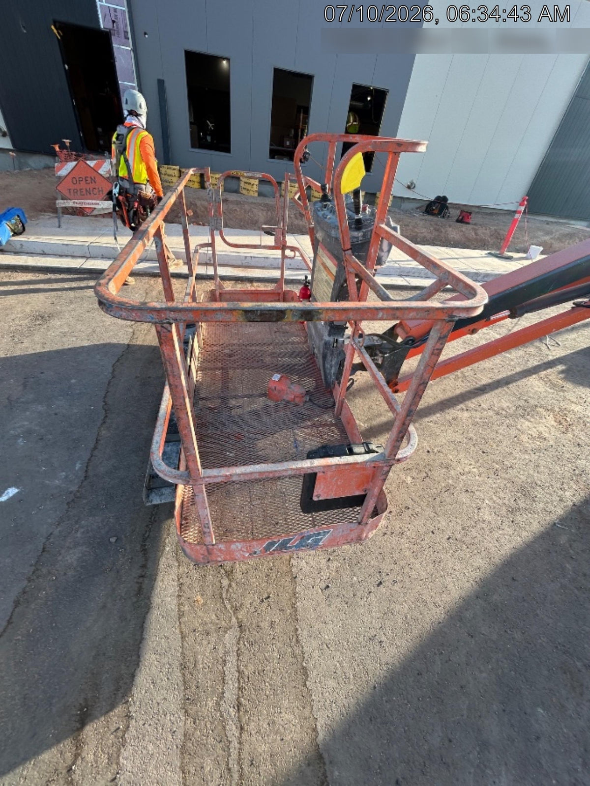 2020 JLG 460SJ