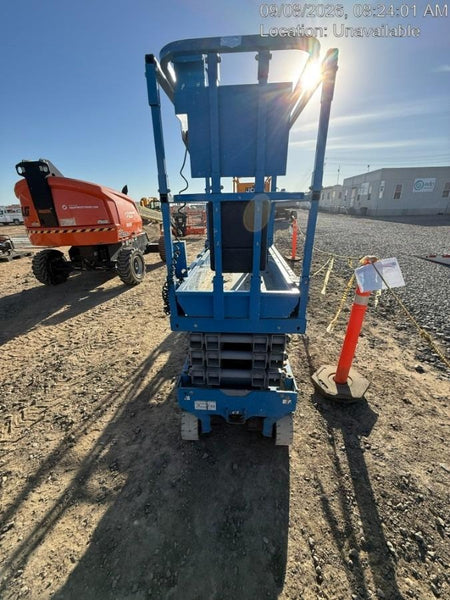 2020 Genie GS-1930 Solid Non Marking Tires, Beacon, Folding rails with half height swing gate, 800W Inverter