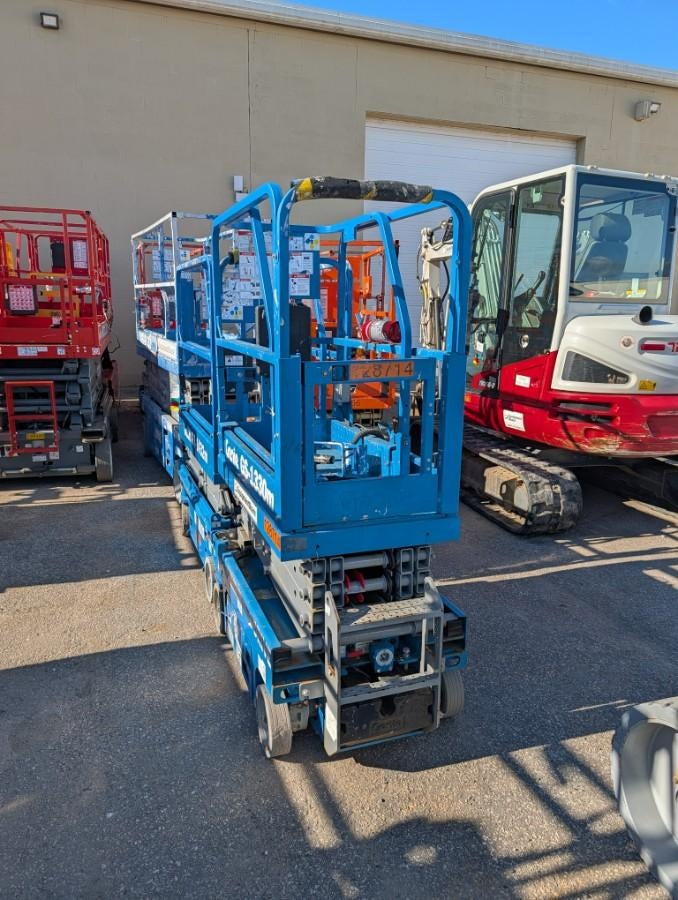 2021 GENIE GS-1330m