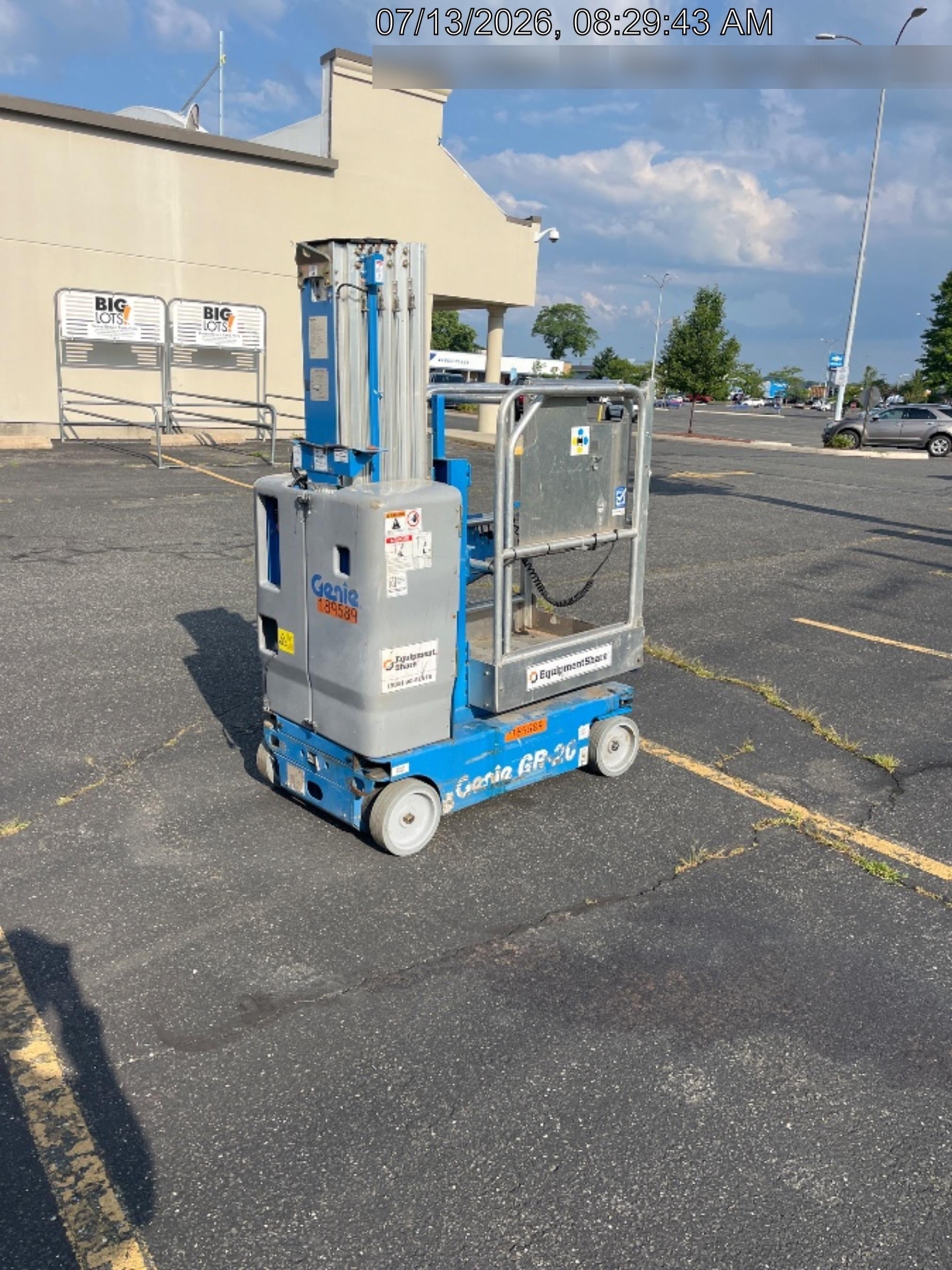 2021 GENIE GR-20