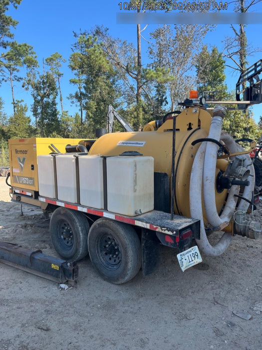 2021 VAC-TRON LP573XDT