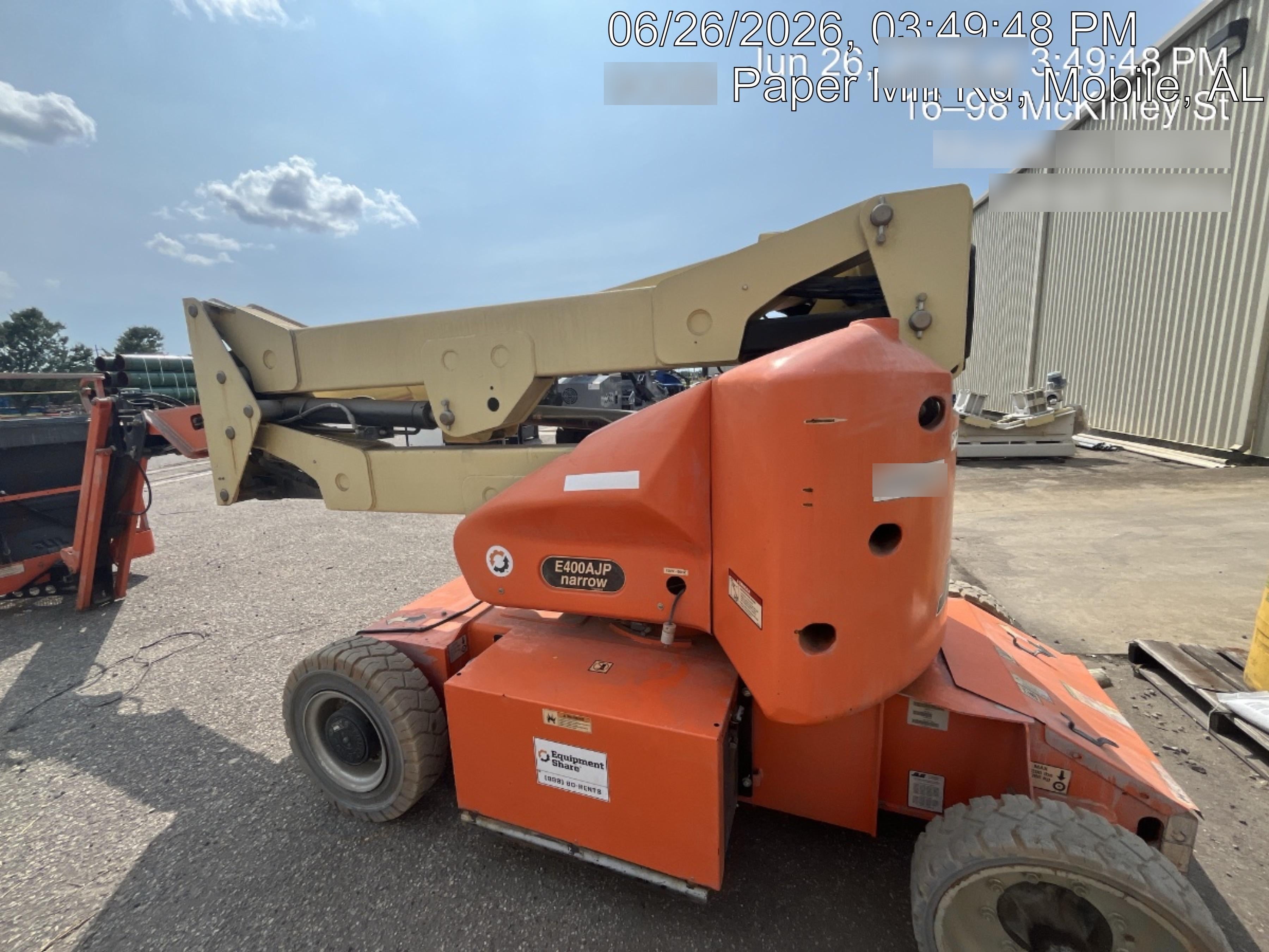 2020 JLG E400AJPN