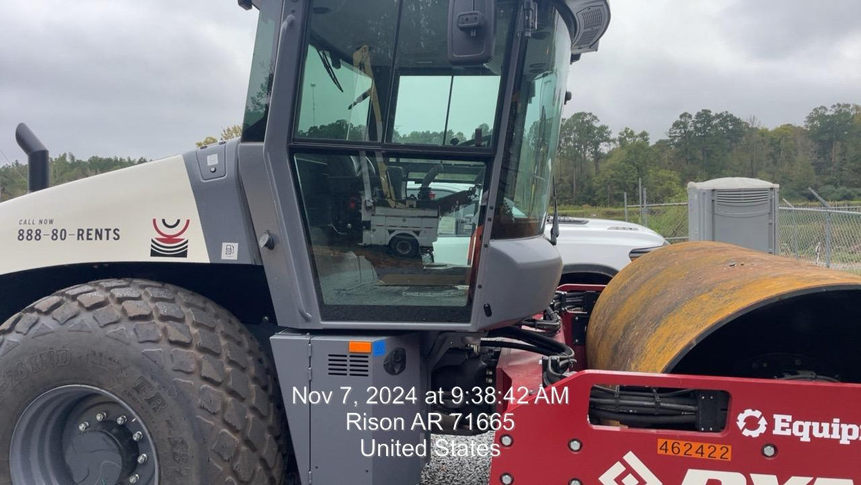 2024 DYNAPAC CA2500D