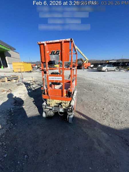 2021 JLG ES1330L