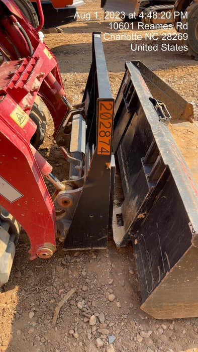 2022 ARROW MATERIAL HANDLING 60" Pallet Forks - Arrow