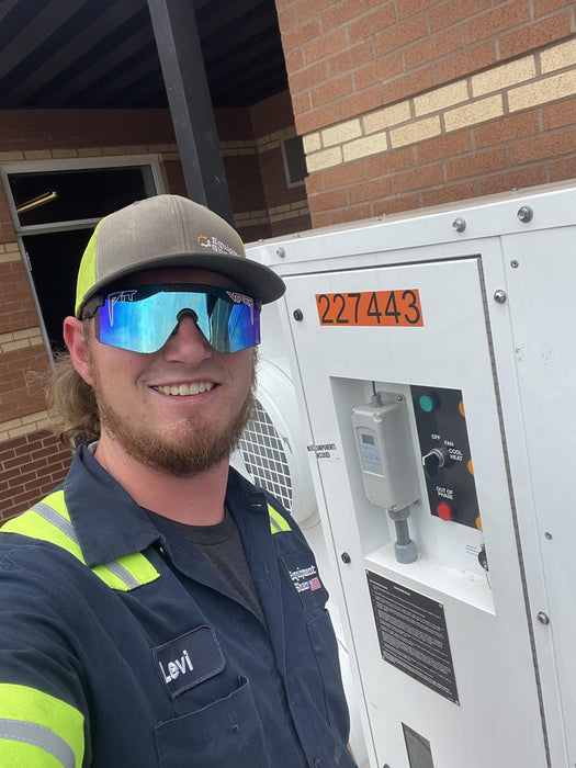 2022 UNITED COOL AIR Mach145G4AS30