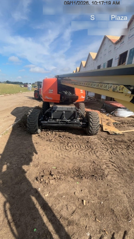 2023 JLG 660SJ