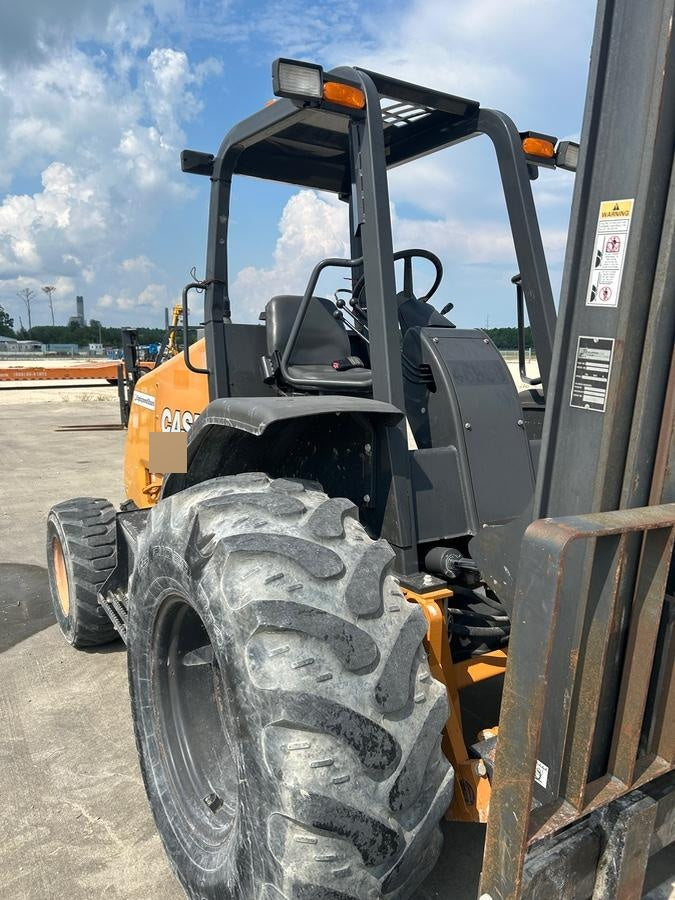 2018 CASE 588H