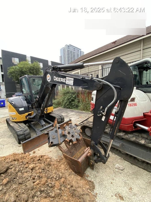 2021 DOOSAN 30" Bucket - Doosan