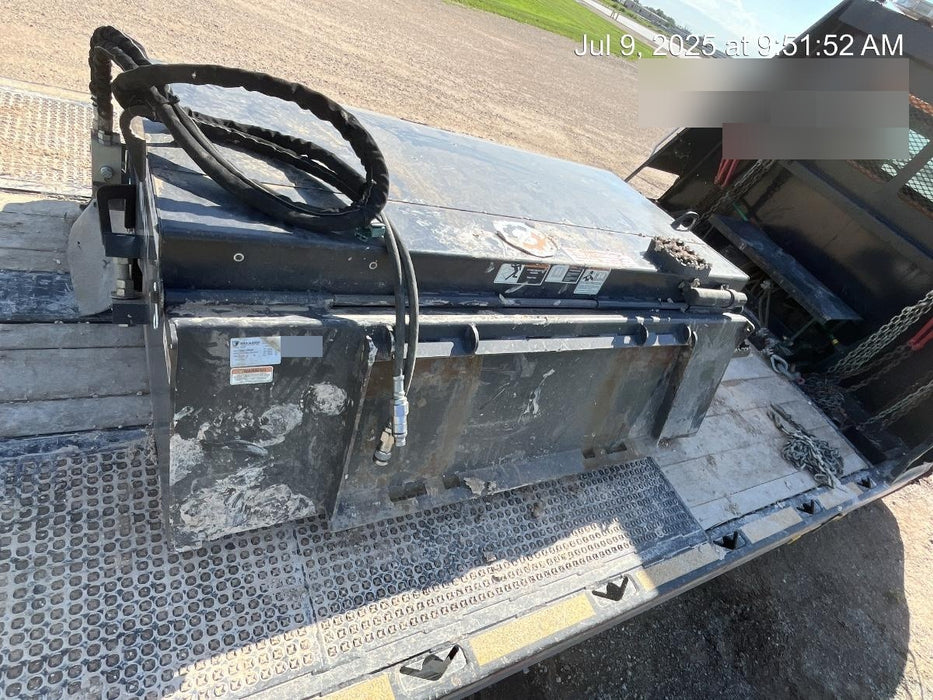 2021 PALADIN Sweepster SB72