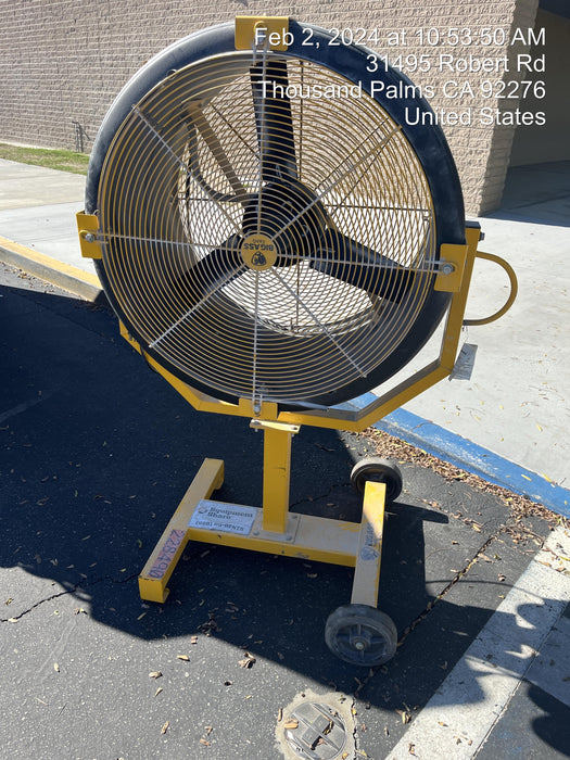 2022 BIG ASS FANS Yellow Jacket