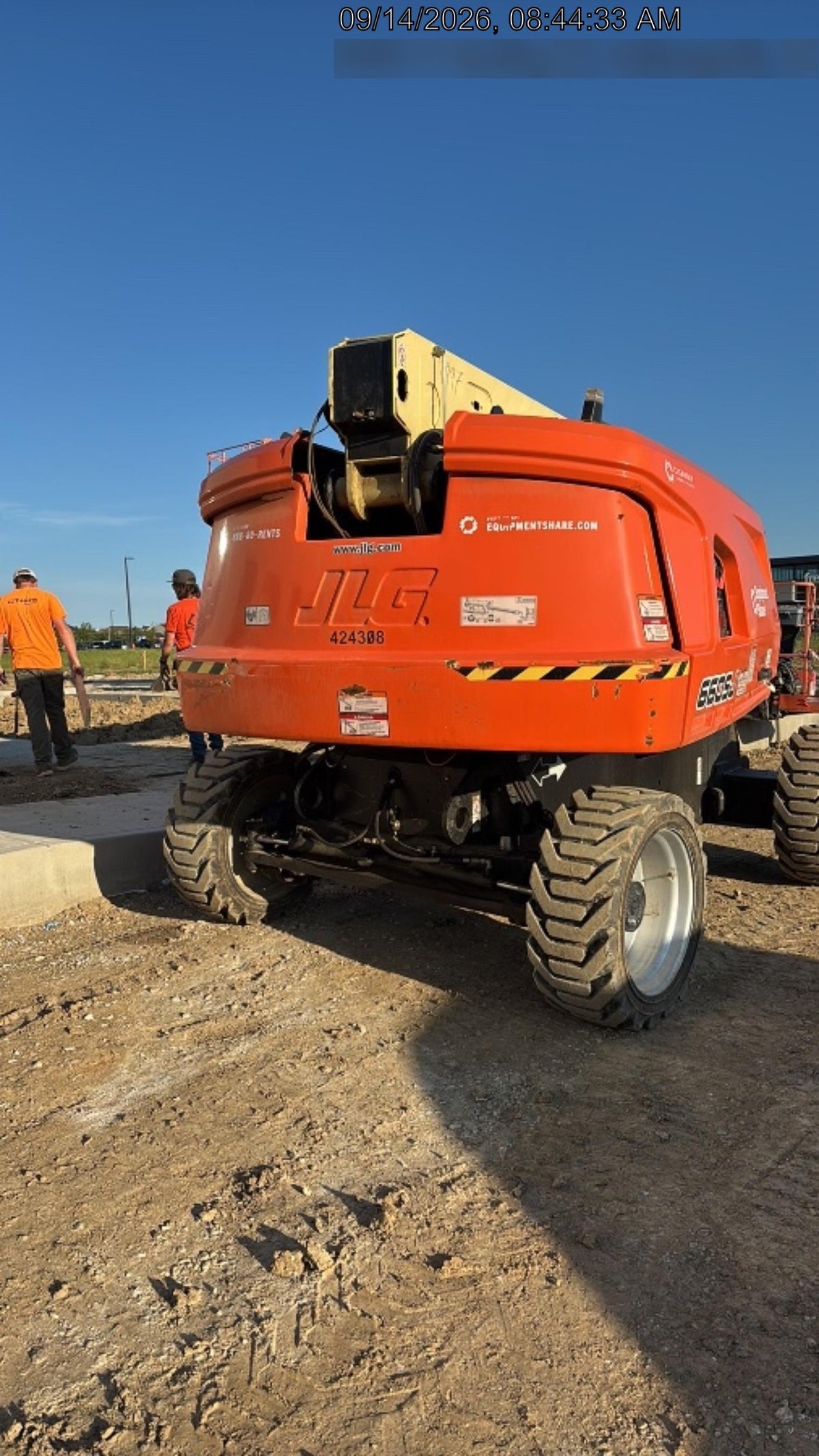 2024 JLG 660SJ