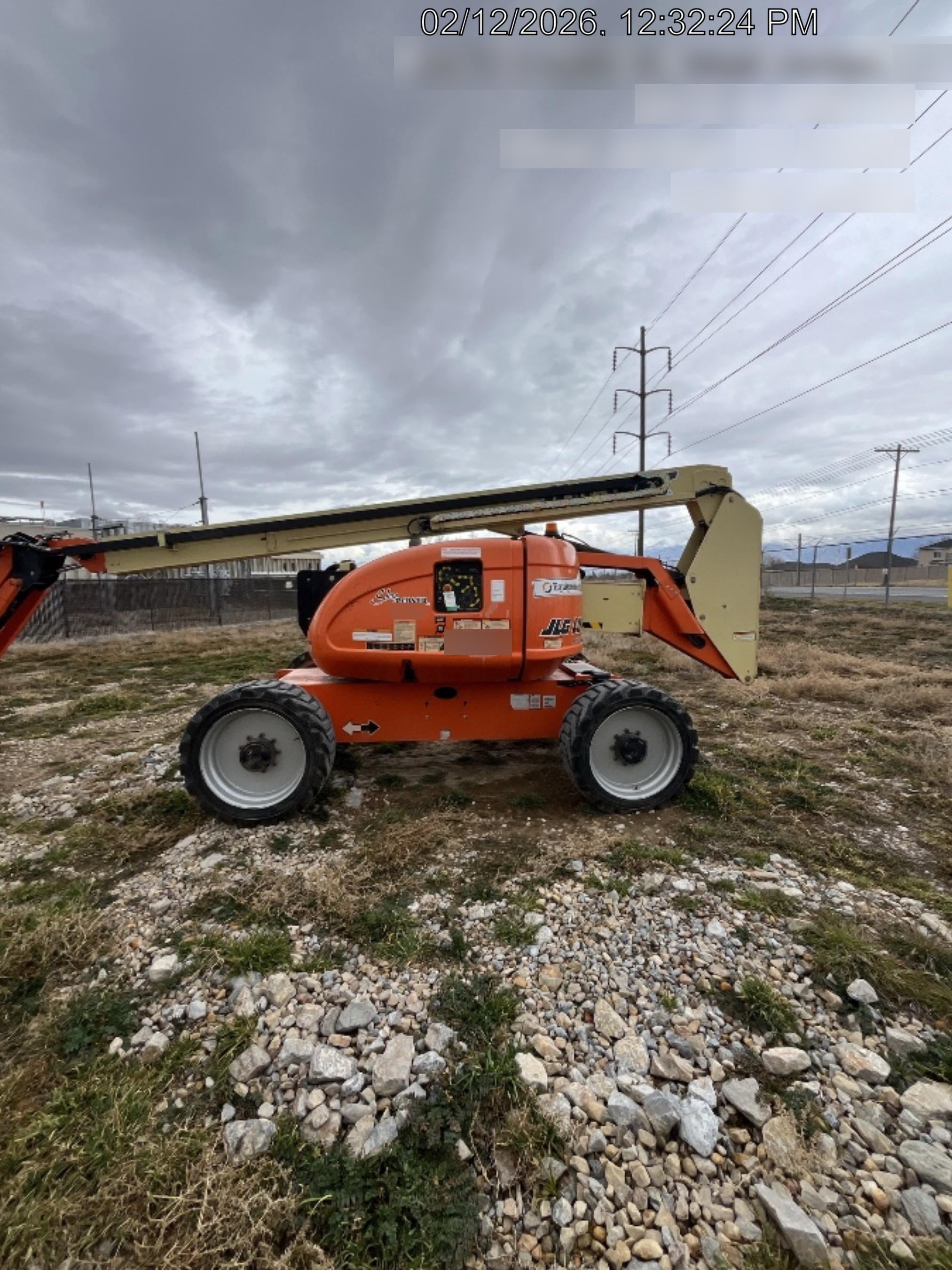 2019 JLG 600AJ
