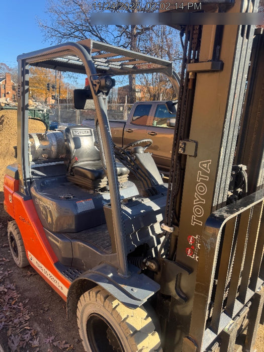 2022 TOYOTA 50-8FGU25