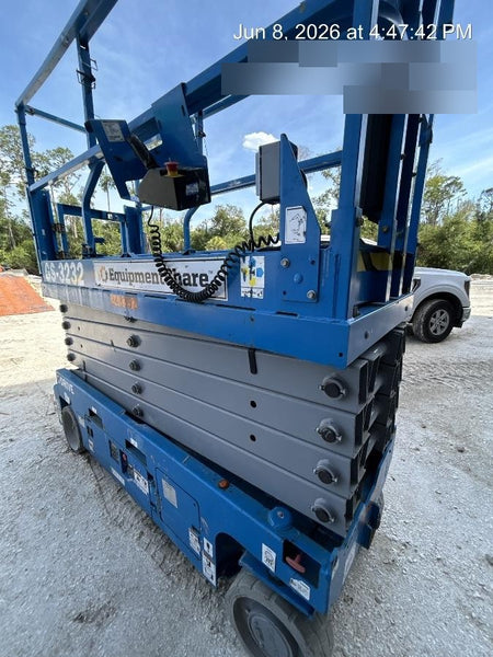 2022 GENIE GS-3232