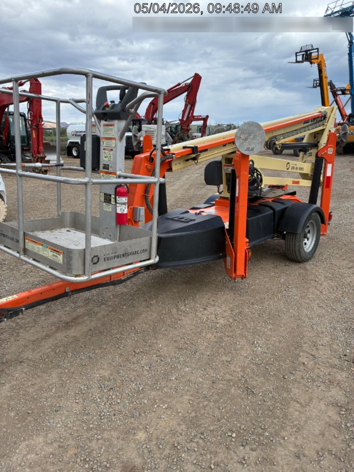 2023 JLG T350