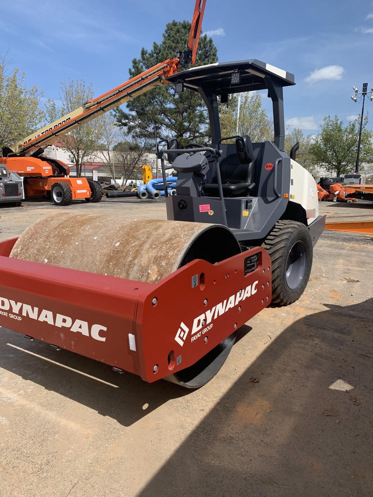 2022 DYNAPAC CA1400D