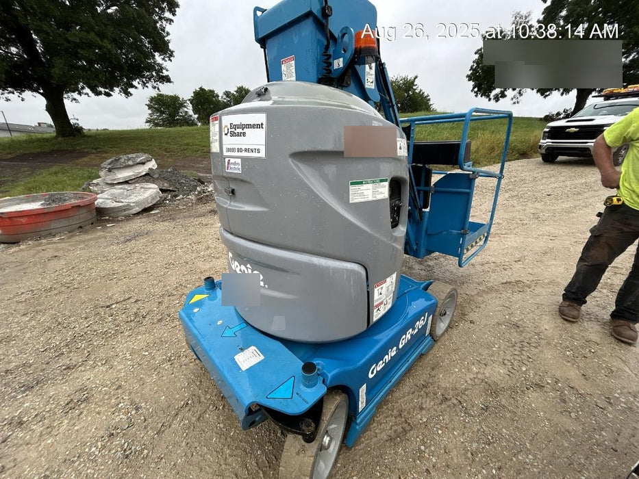 2020 GENIE GR-26J