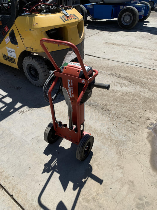2020 HILTI TE 3000-AVR