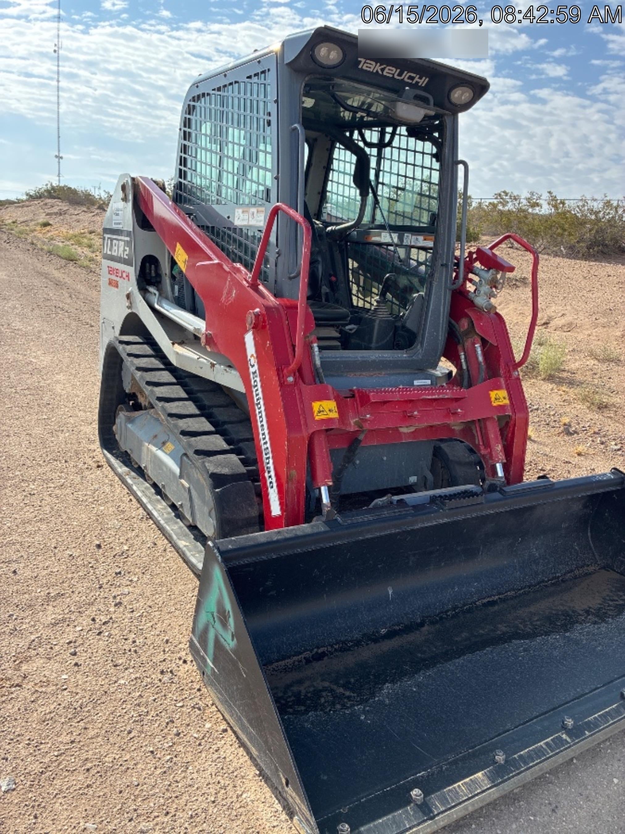 2023 TAKEUCHI TL8R2-CR