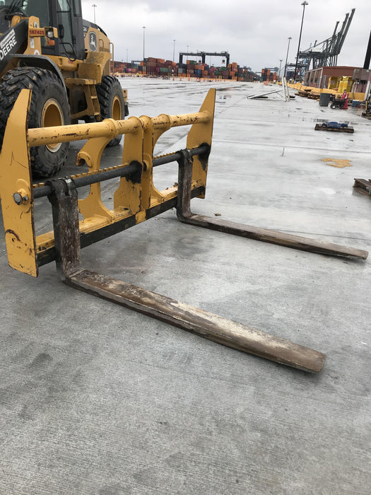 2020 JOHN DEERE 96" Loader Fork Carriage - John Deere