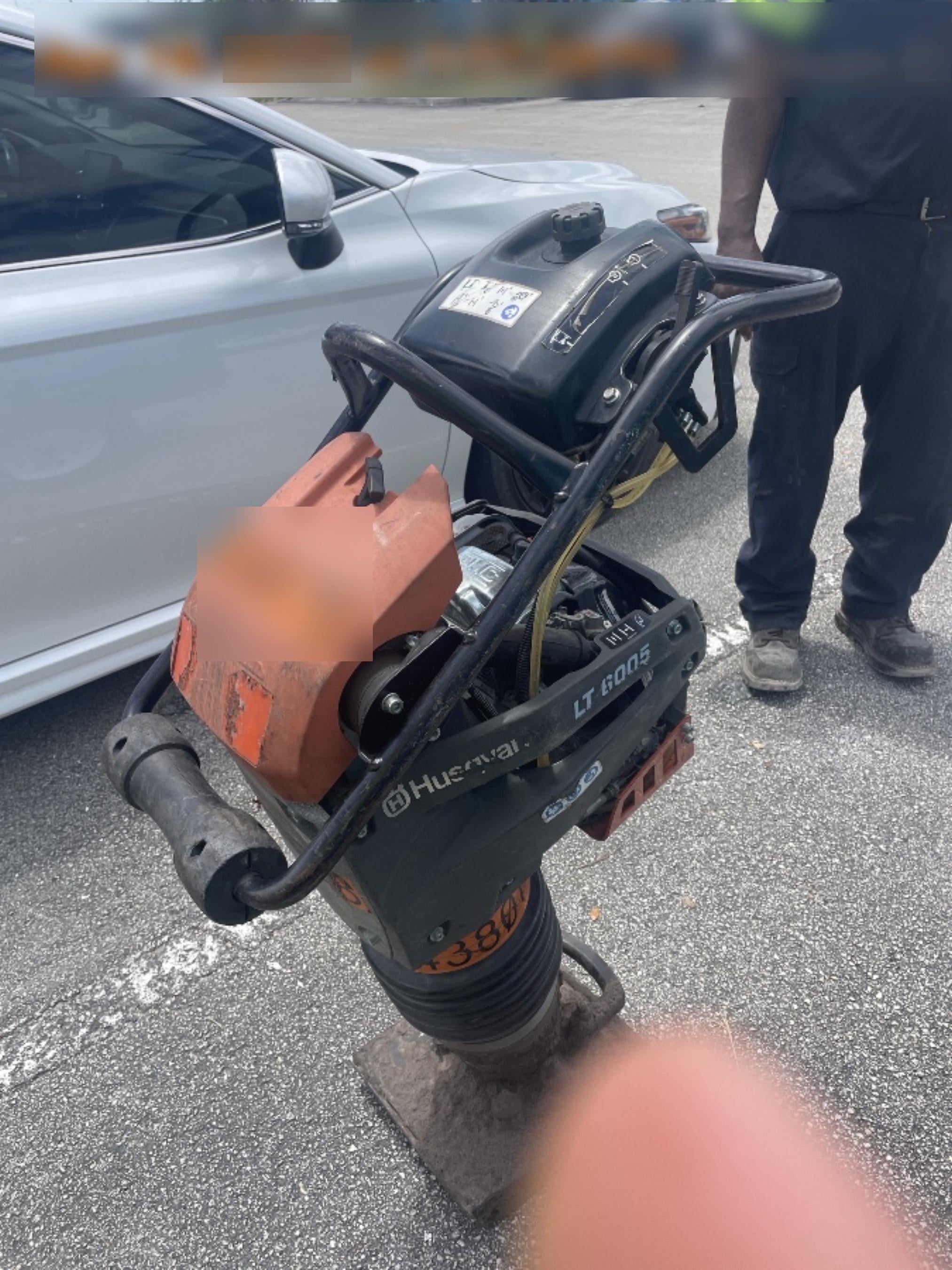 2024 HUSQVARNA LT6005