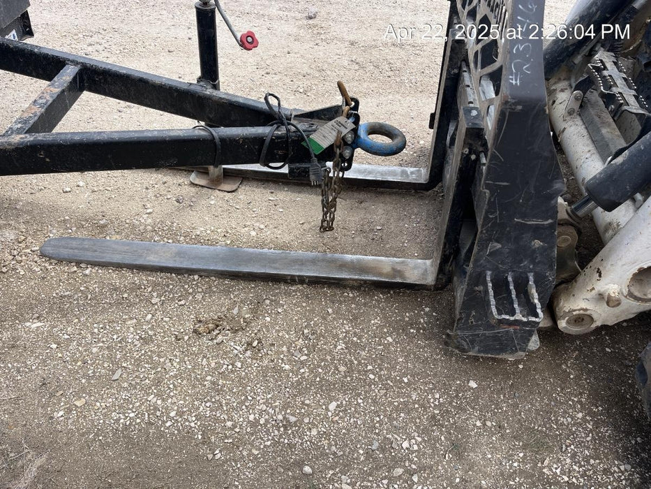 2022 PALADIN 48" Pallet Forks - Paladin