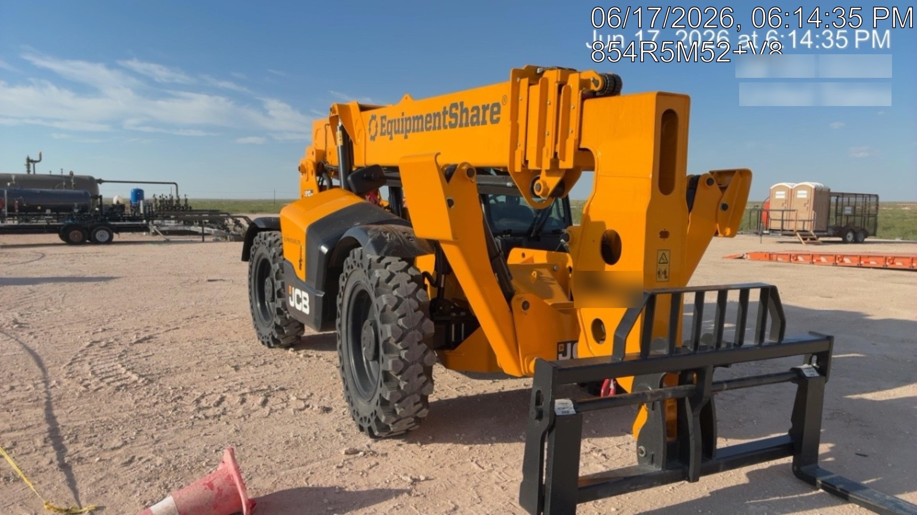 2026 JCB 510-56