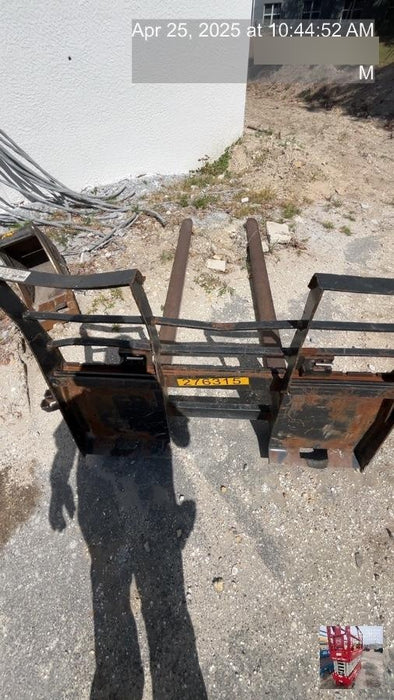 2022 ARROW MATERIAL HANDLING 48" Pallet Forks - Arrow