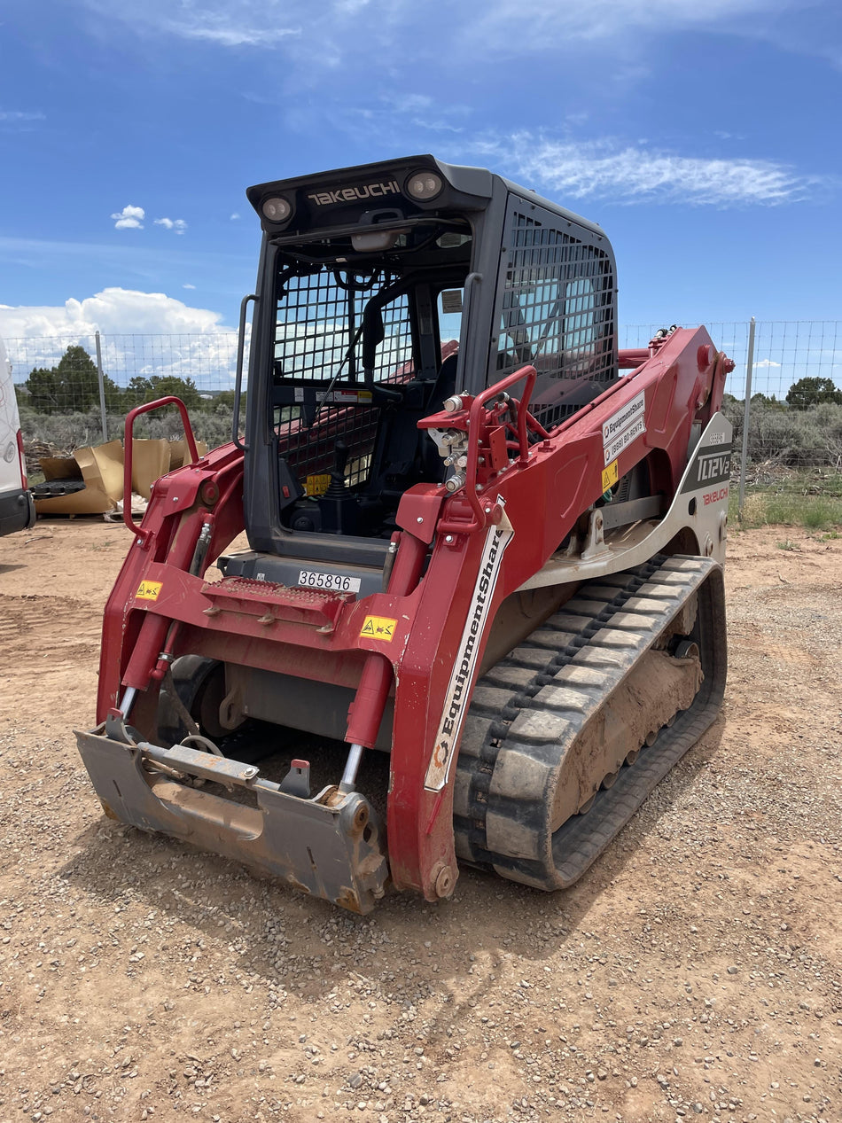 2023 TAKEUCHI TL12V2-CR