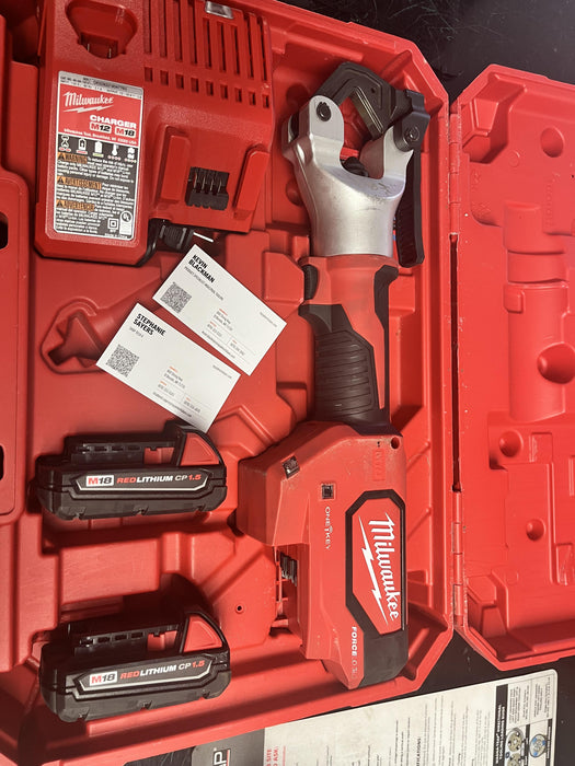 2022 MILWAUKEE 2877-22