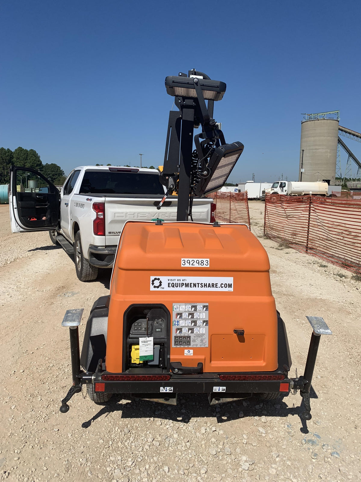 2024 Generac MLT2 Diesel, Flex Switch 120V Input, Powerzone Controller, 
(4) 320W LED Lights, 4kW Generator, 39.9 Gal Fuel Tank, 2" Ball, T3