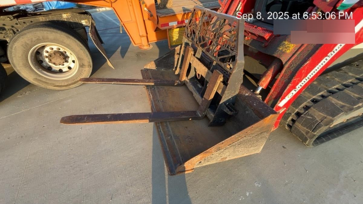 2020 PALADIN 48" Pallet Fork Assembly