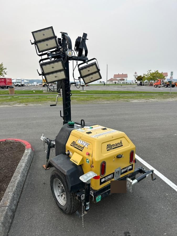 2020 Allmand NLV3GR (4) LED Light Fixture 350W, 23' Vertical Mast, 3kW Prime, Towable, Deep Sea L401, Leveling Jacks, Yanmar T4F 5.8hp