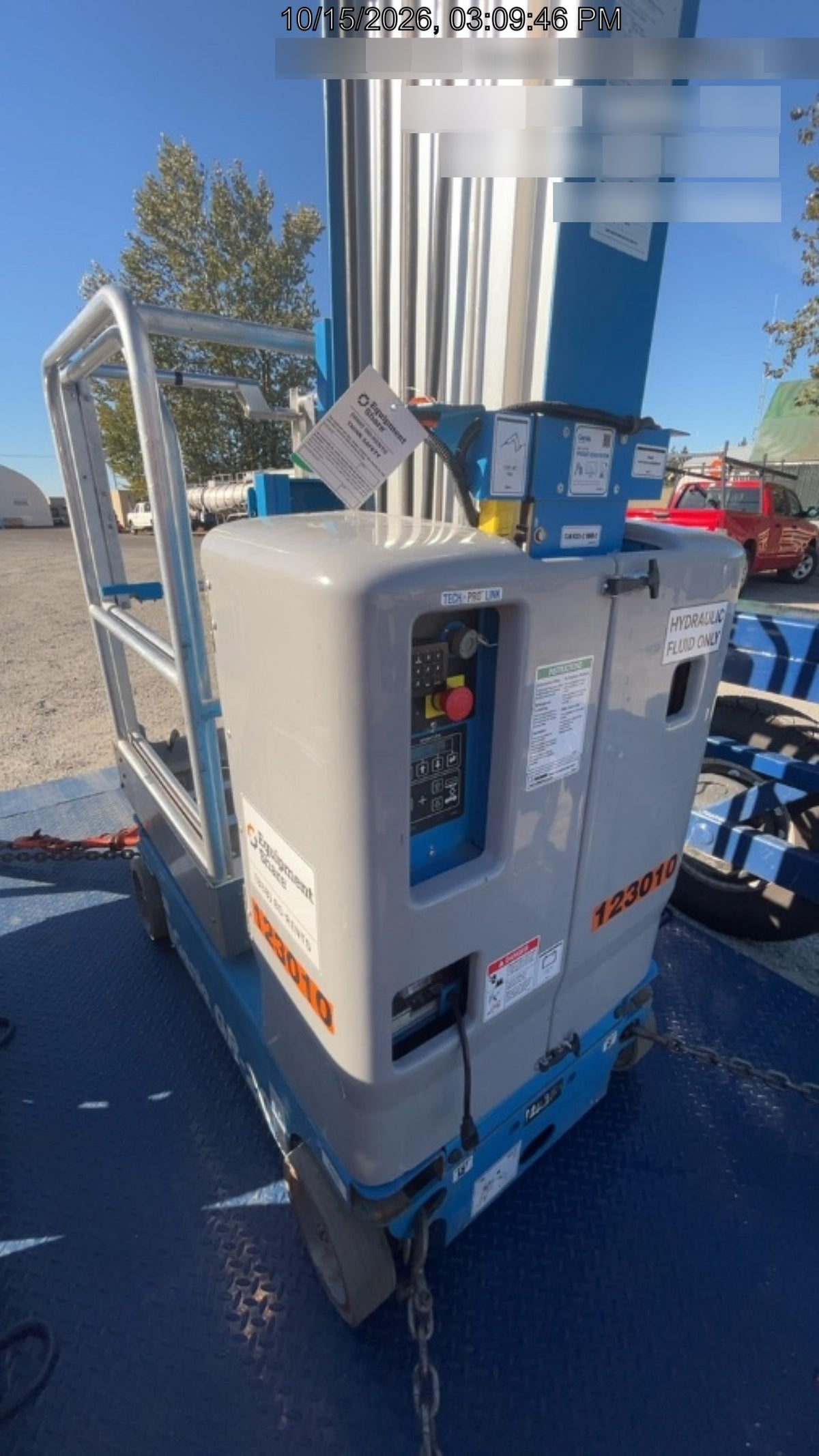2020 GENIE GR-20